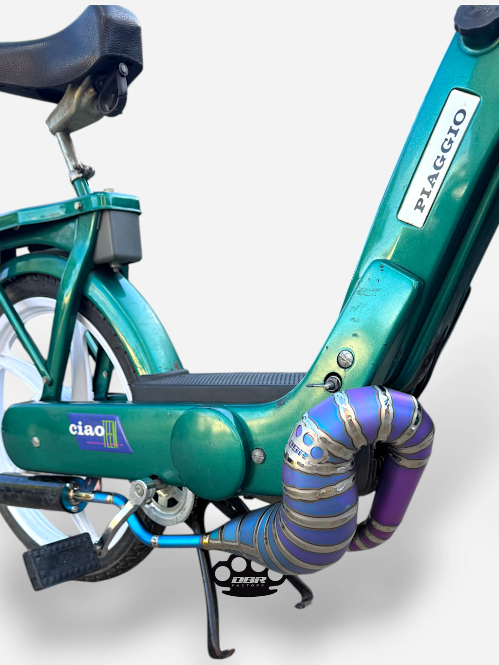 عادم DBR وايفرن تيتانيوم متعدد الألوان